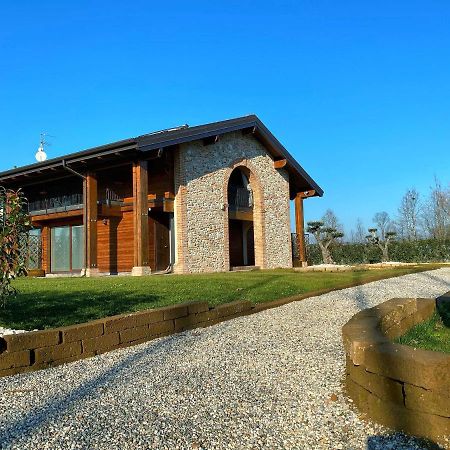 Agriturismo Albana คาสติญโญเน เดลเล สติเวียเร ภายนอก รูปภาพ