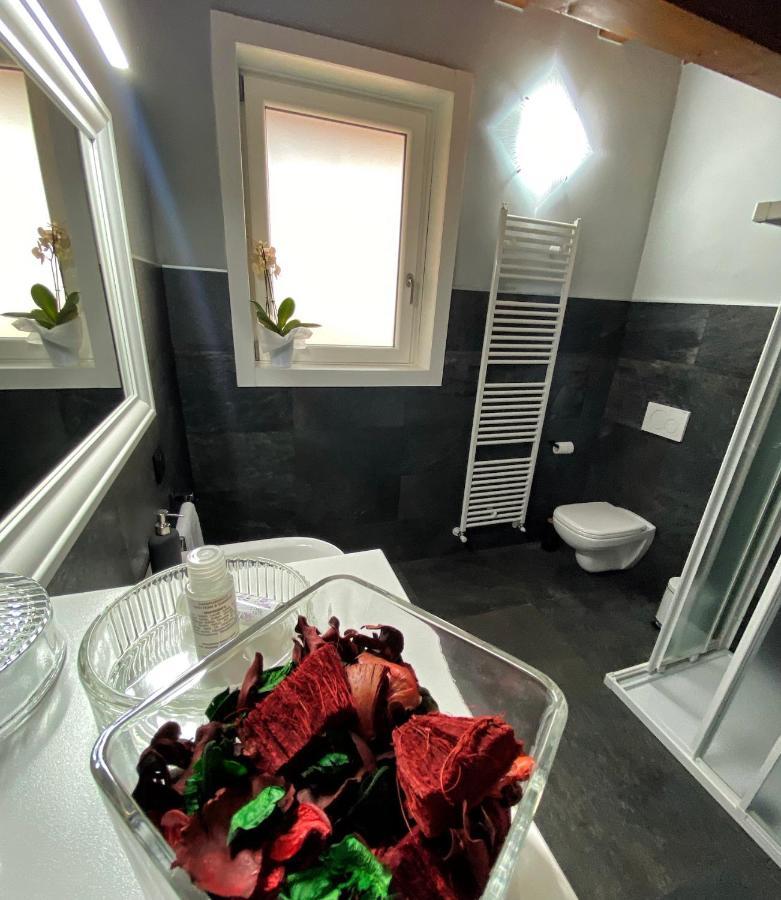 Agriturismo Albana คาสติญโญเน เดลเล สติเวียเร ภายนอก รูปภาพ